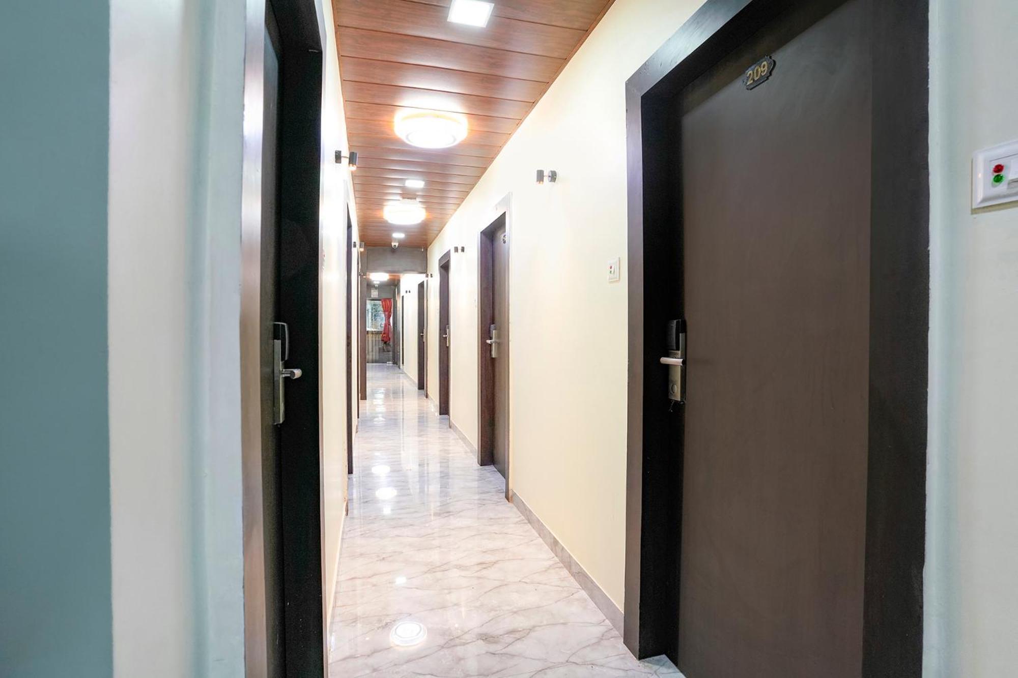 Fabexpress Gulshan Grand - Nr Gateway Of India Βομβάη Εξωτερικό φωτογραφία