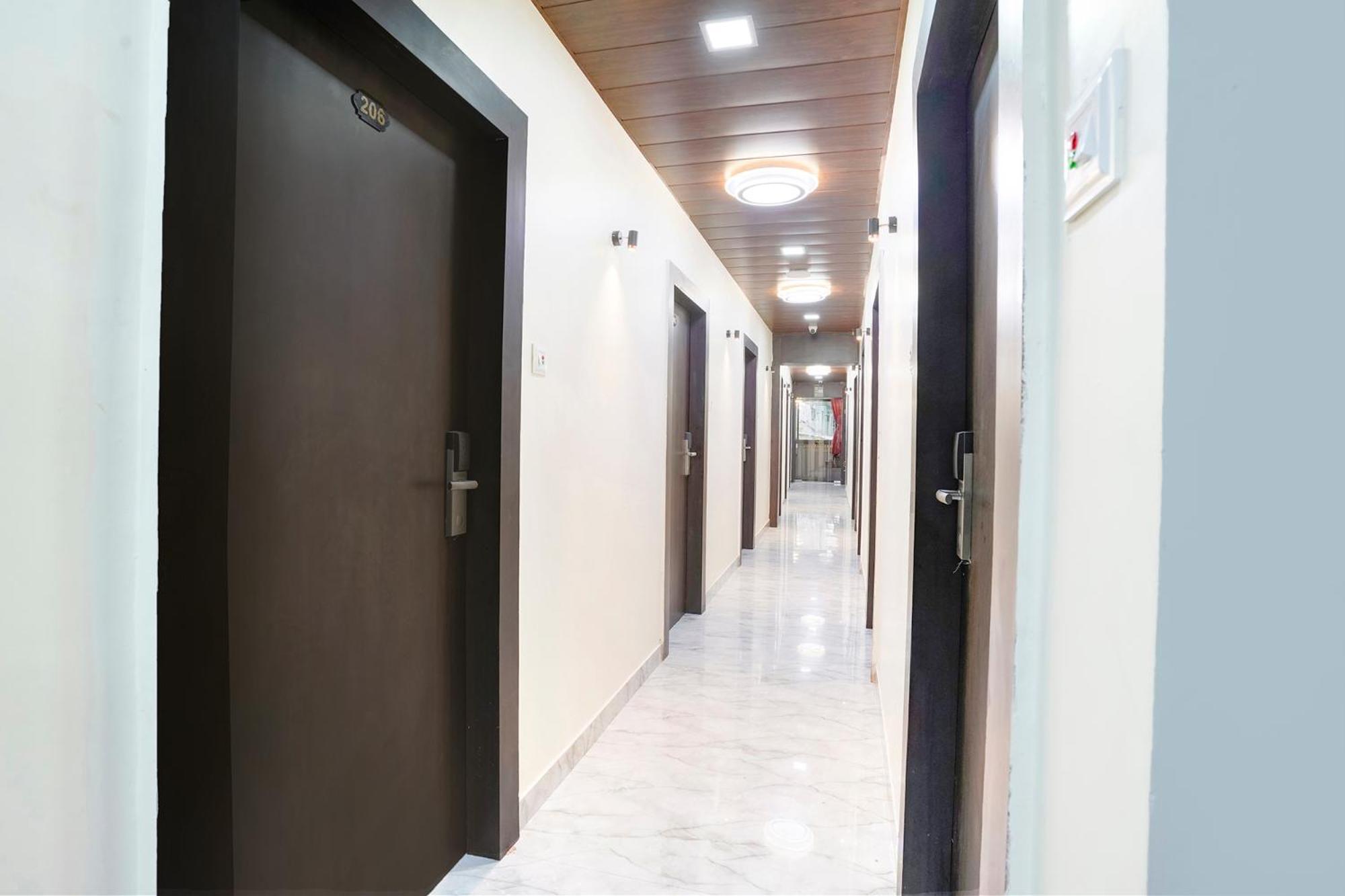 Fabexpress Gulshan Grand - Nr Gateway Of India Βομβάη Εξωτερικό φωτογραφία